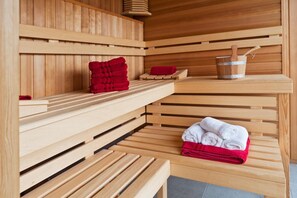 Sauna, hot tub, massages