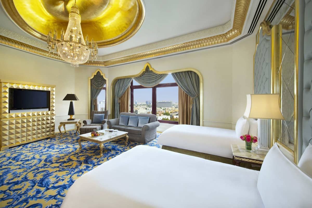 Premium bedding, minibar, in-room safe, free cribs/infant beds