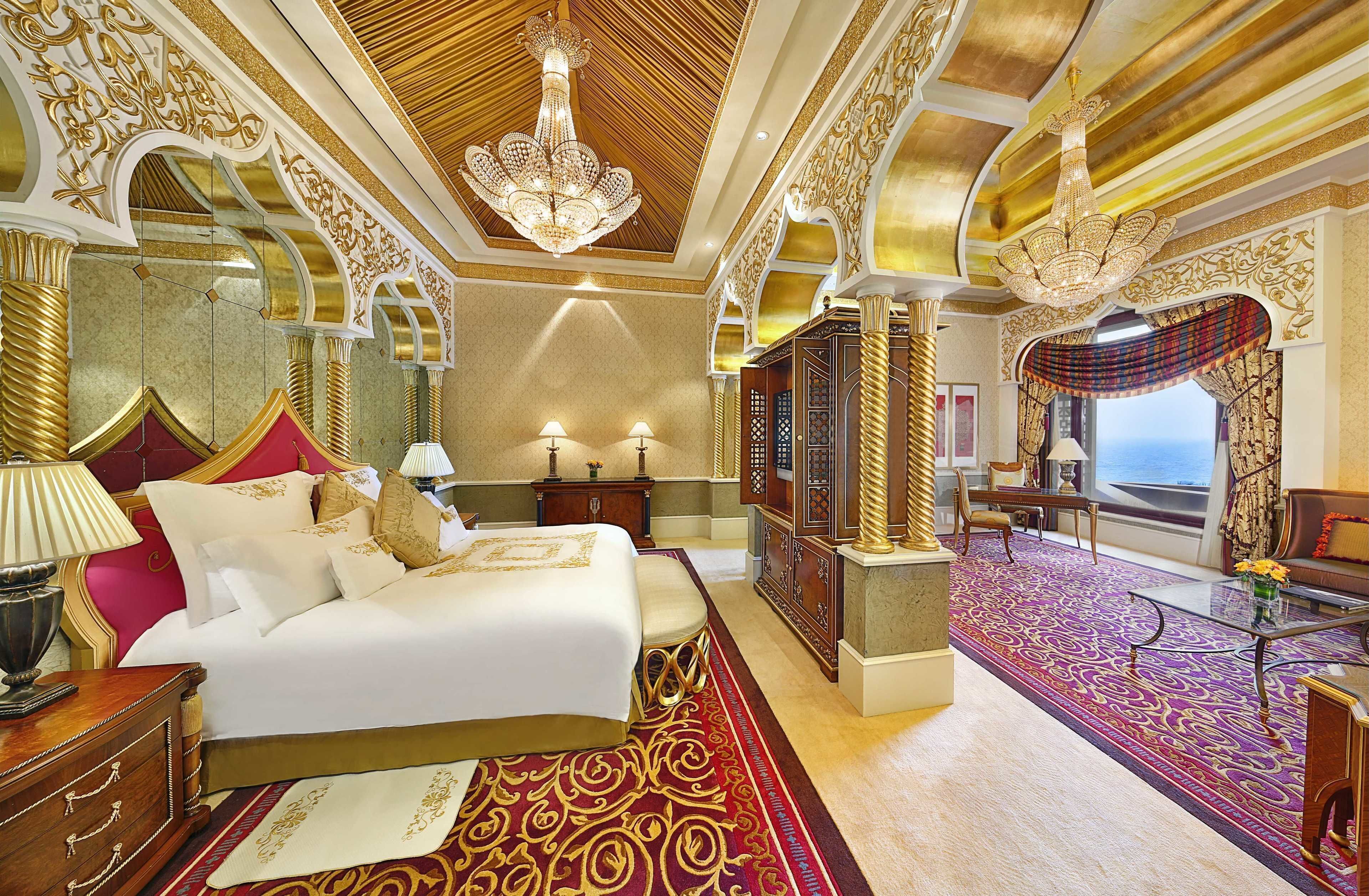 Ropa de cama de alta calidad y minibar 