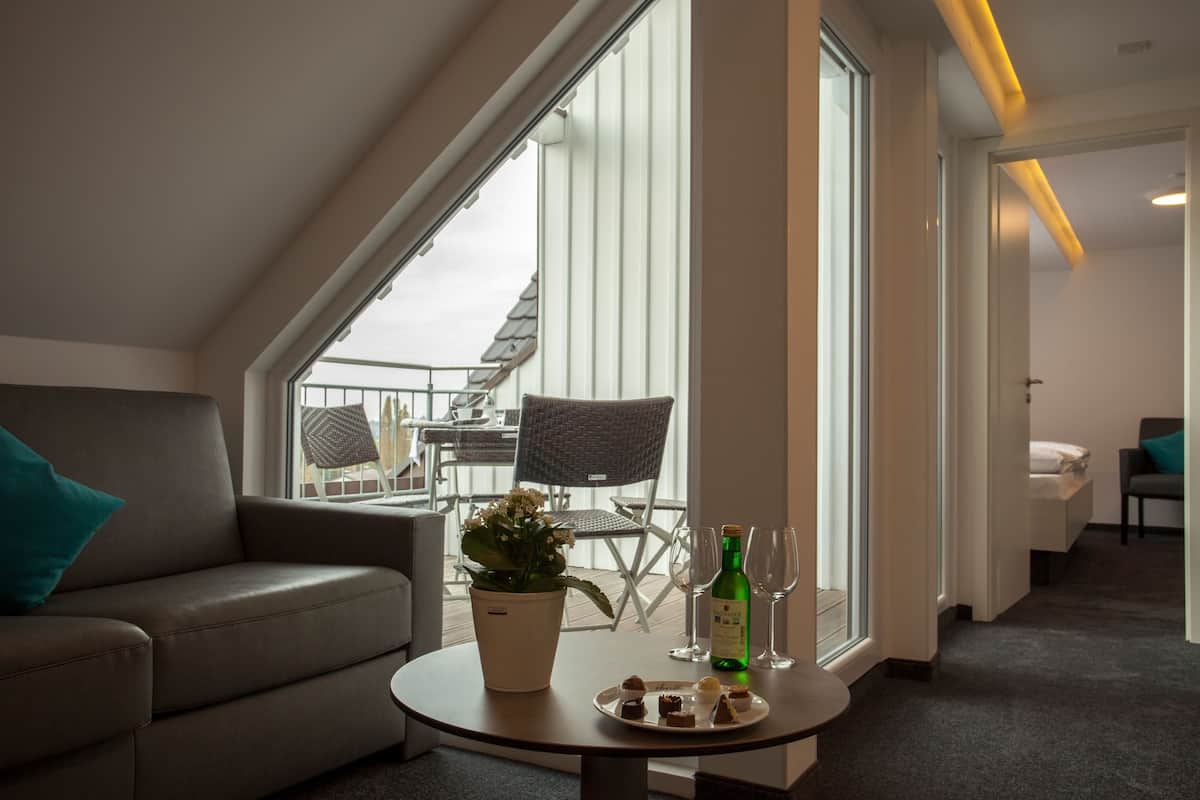 Suite | Allergikerbettwaren, Minibar, Zimmersafe, Schreibtisch