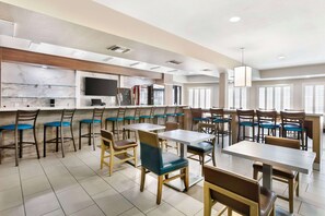 Free daily full breakfast - Best Western Plus Safford (Safford)