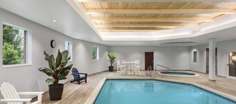 索尔兹伯里/弗鲁特兰希尔顿欢朋套房酒店