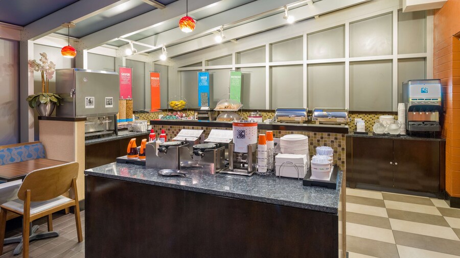 Hampton Inn Manhattan/Times Square South