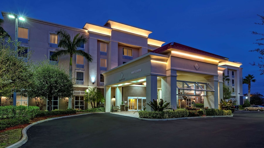 Hampton Inn & Suites Stuart-North
