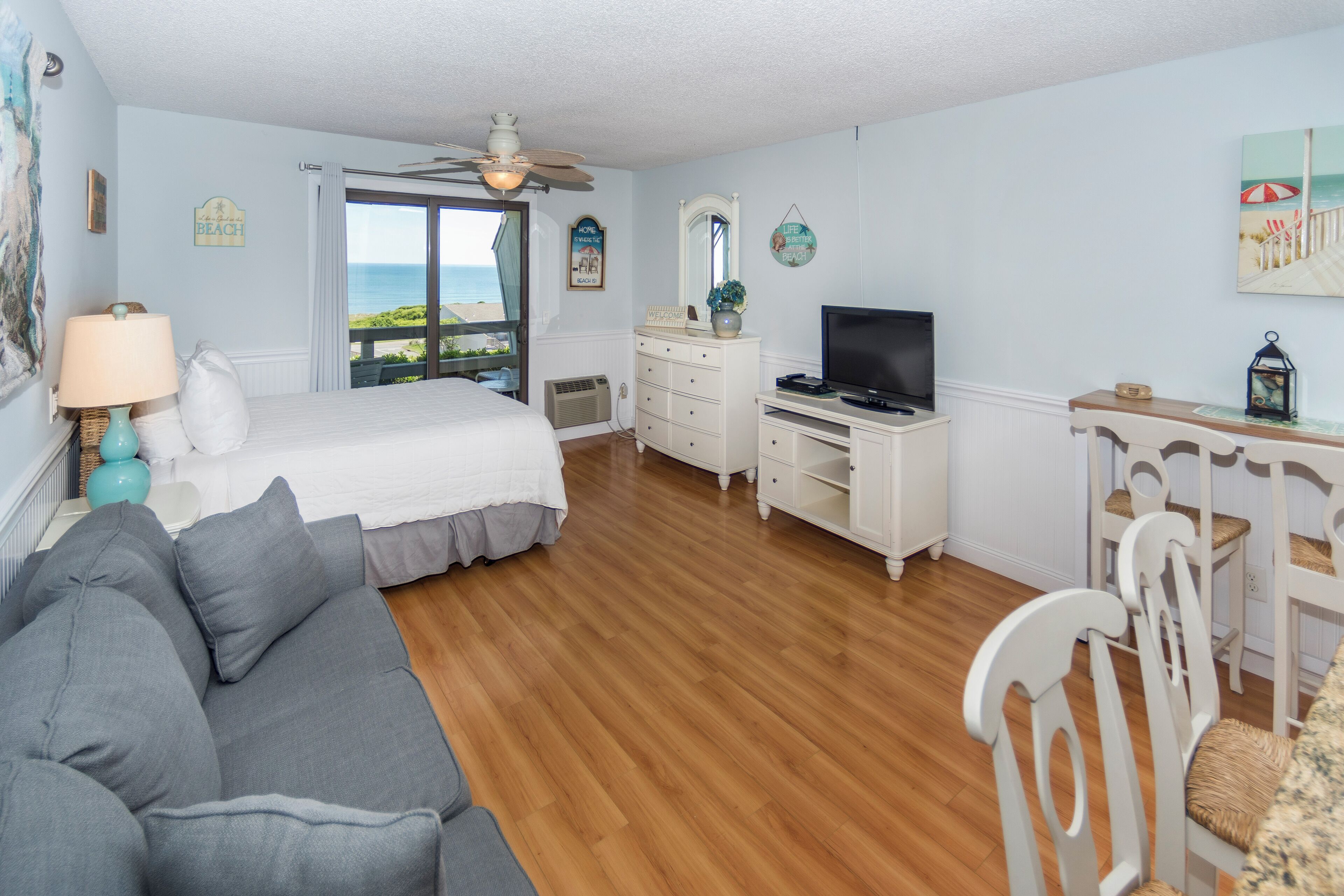 studio lower | 1 bedroom, individually decorated, individually furnished, free wifi