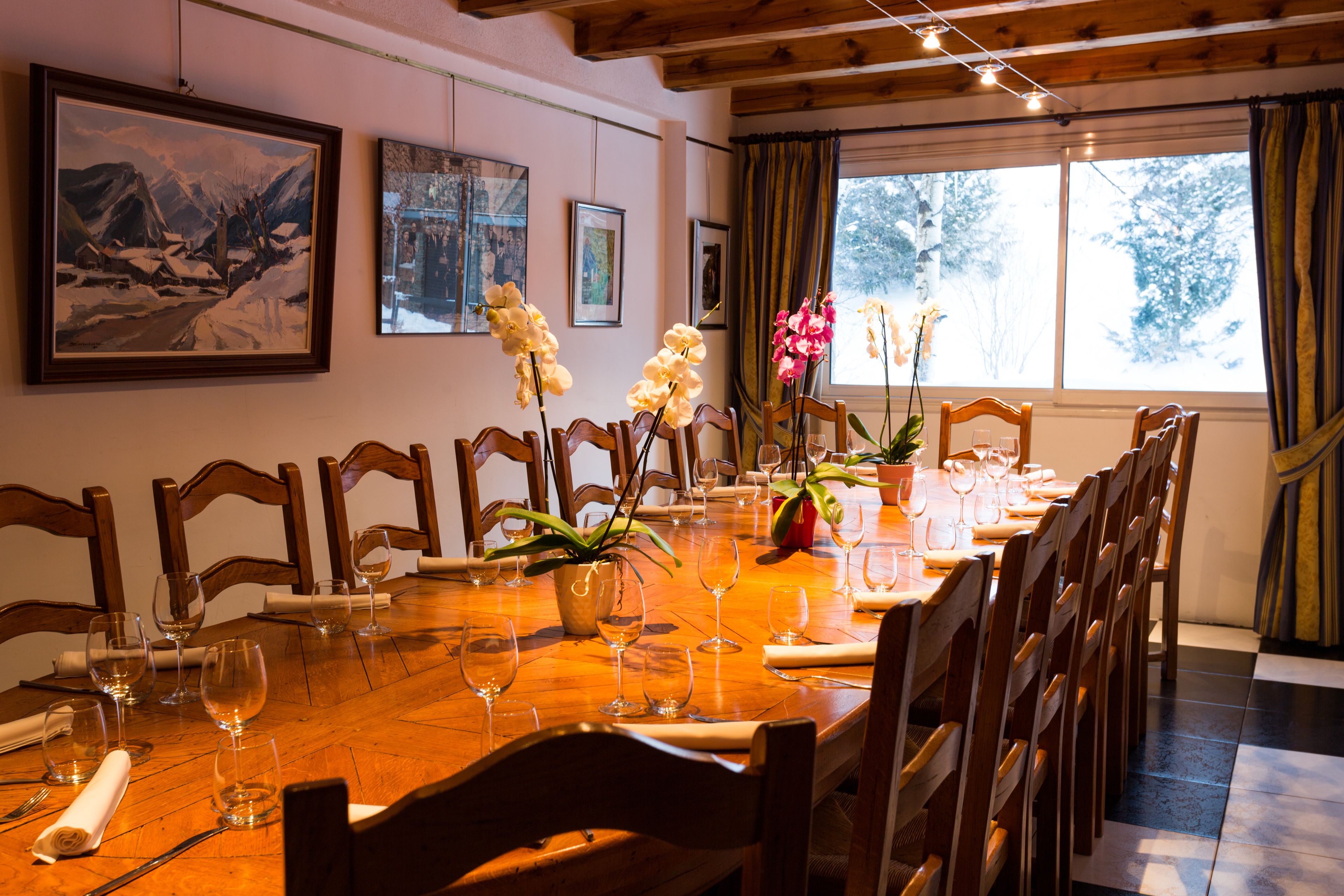 breakfast and dinner served