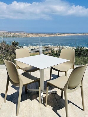 Outdoor dining - Panorama Hotel (Mellieha)