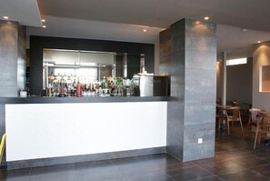 Bar (on property) - Panorama Hotel (Mellieha)