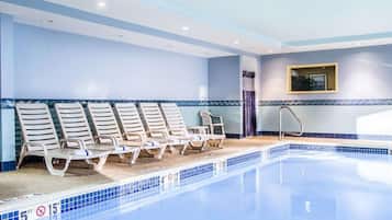 Indendørs pool