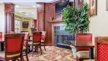 Free buffet breakfast