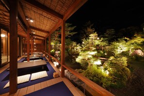 Breakfast, lunch and dinner served - Kyoto Nanzenji Garden Ryokan Yachiyo Established in 1915 (Kyoto)