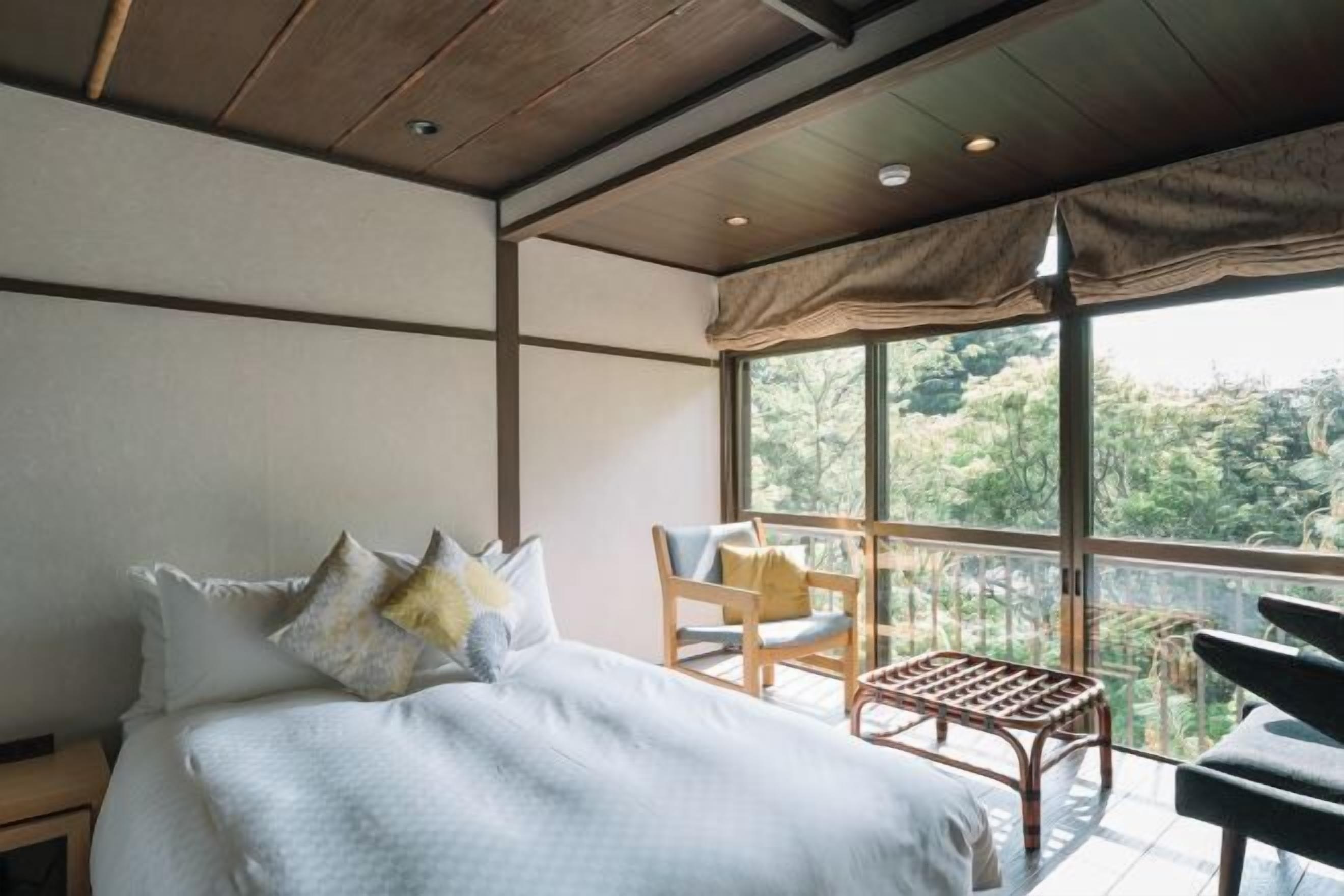 Premium bedding, down duvets, pillow-top beds, in-room safe