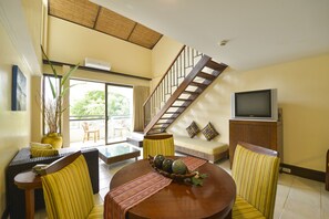 Premier Suite | Balcony - Le Soleil De Boracay (Boracay Island)