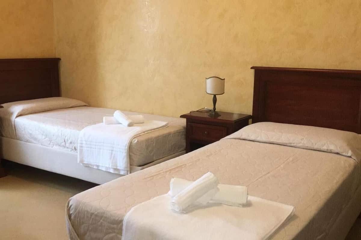 minibar, in-room safe, desk, soundproofing