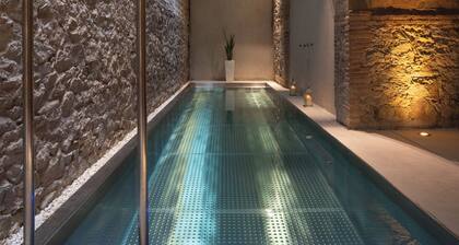 ABaC H&R Barcelona Monument