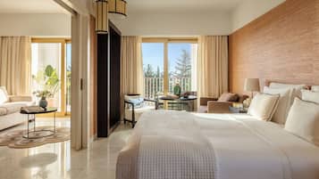 1 bedroom, hypo-allergenic bedding, minibar, in-room safe