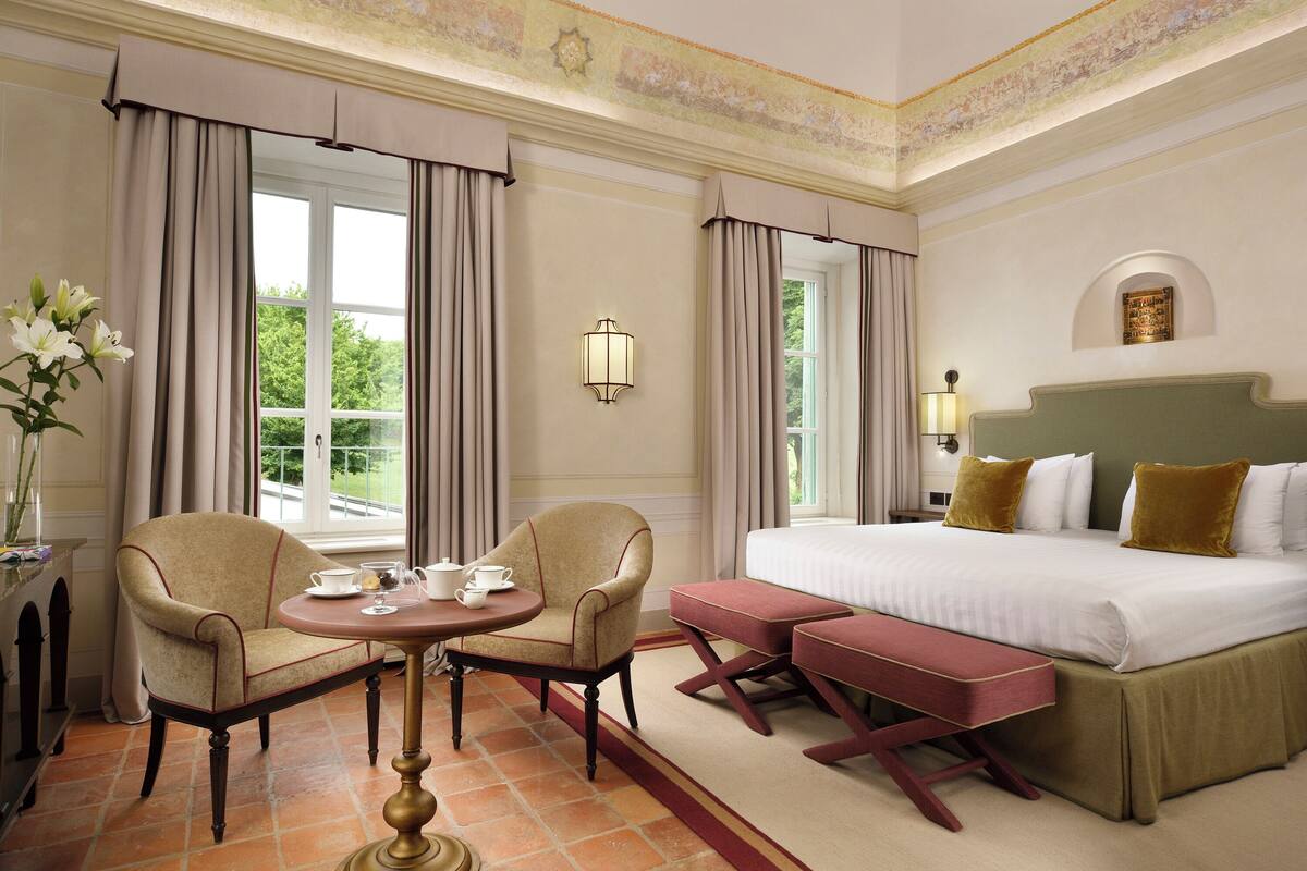 Historic Junior Suite | Literie de qualité, minibar, coffre-fort, bureau