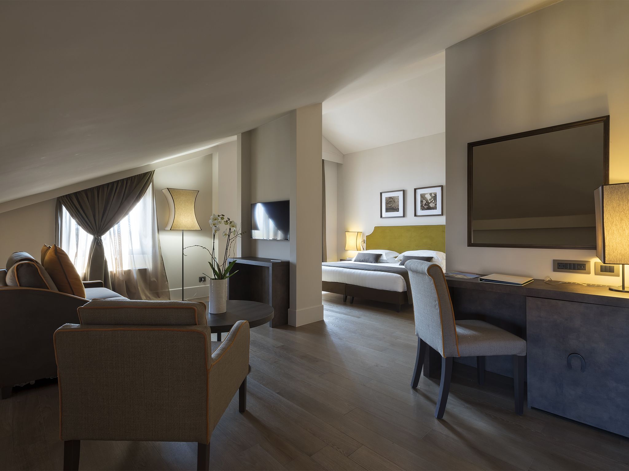 suite, annex building | 1 bedroom, premium bedding, select comfort beds, minibar