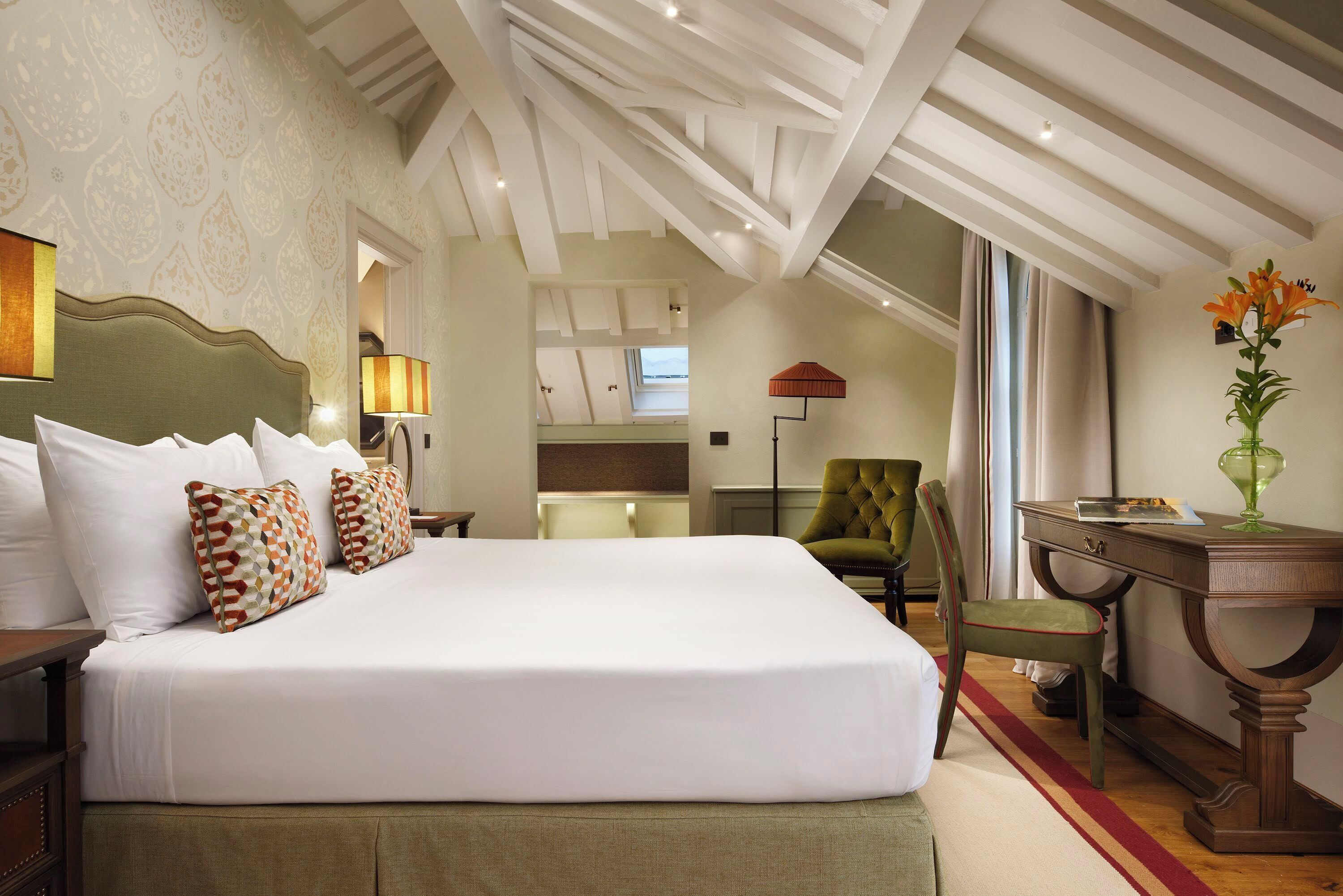 Rooftop Suite | Hochwertige Bettwaren, Minibar, Zimmersafe, Schreibtisch