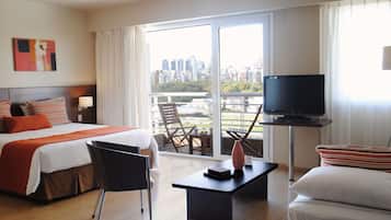 高級公寓, 小廚 (King bed y cama individual) | 1 間睡房、高級寢具、記憶棉床墊、迷你吧