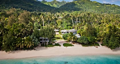 Aroa Beachside Resort