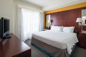 Premium bedding, in-room safe, desk, iron/ironing board - Residence Inn by Marriott Phoenix Desert View at Mayo Clinic (Phoenix)
