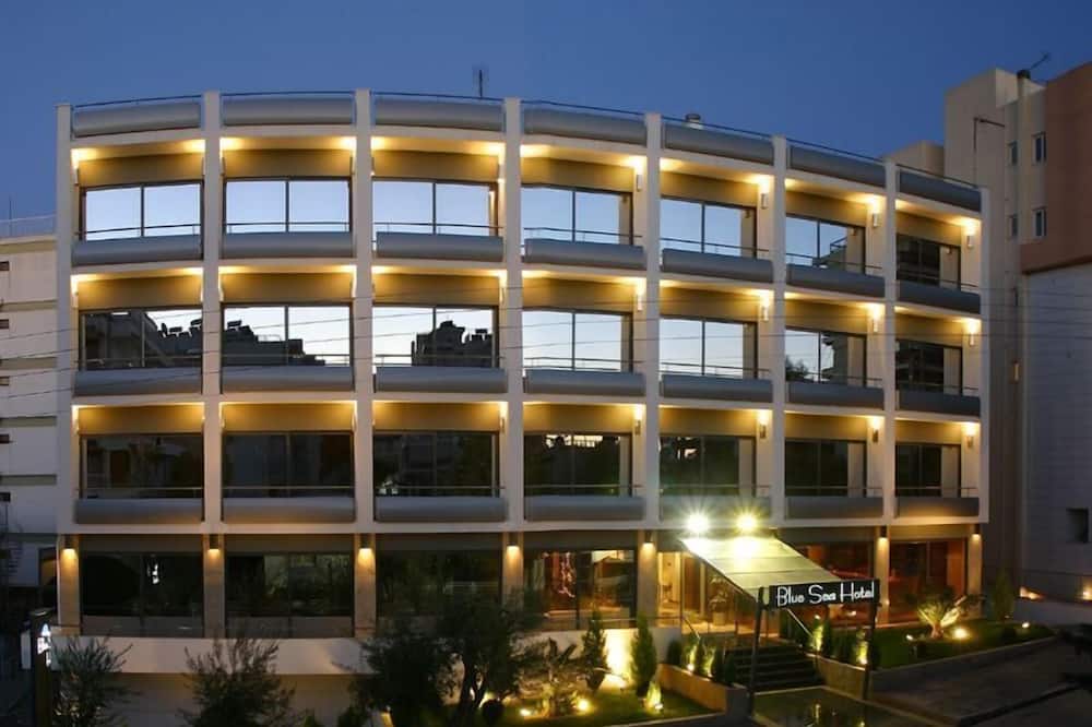 Blue Sea Hotel
