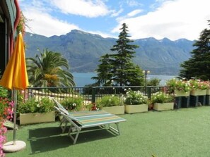 Balcony - Hotel Alexander (Limone sul Garda)
