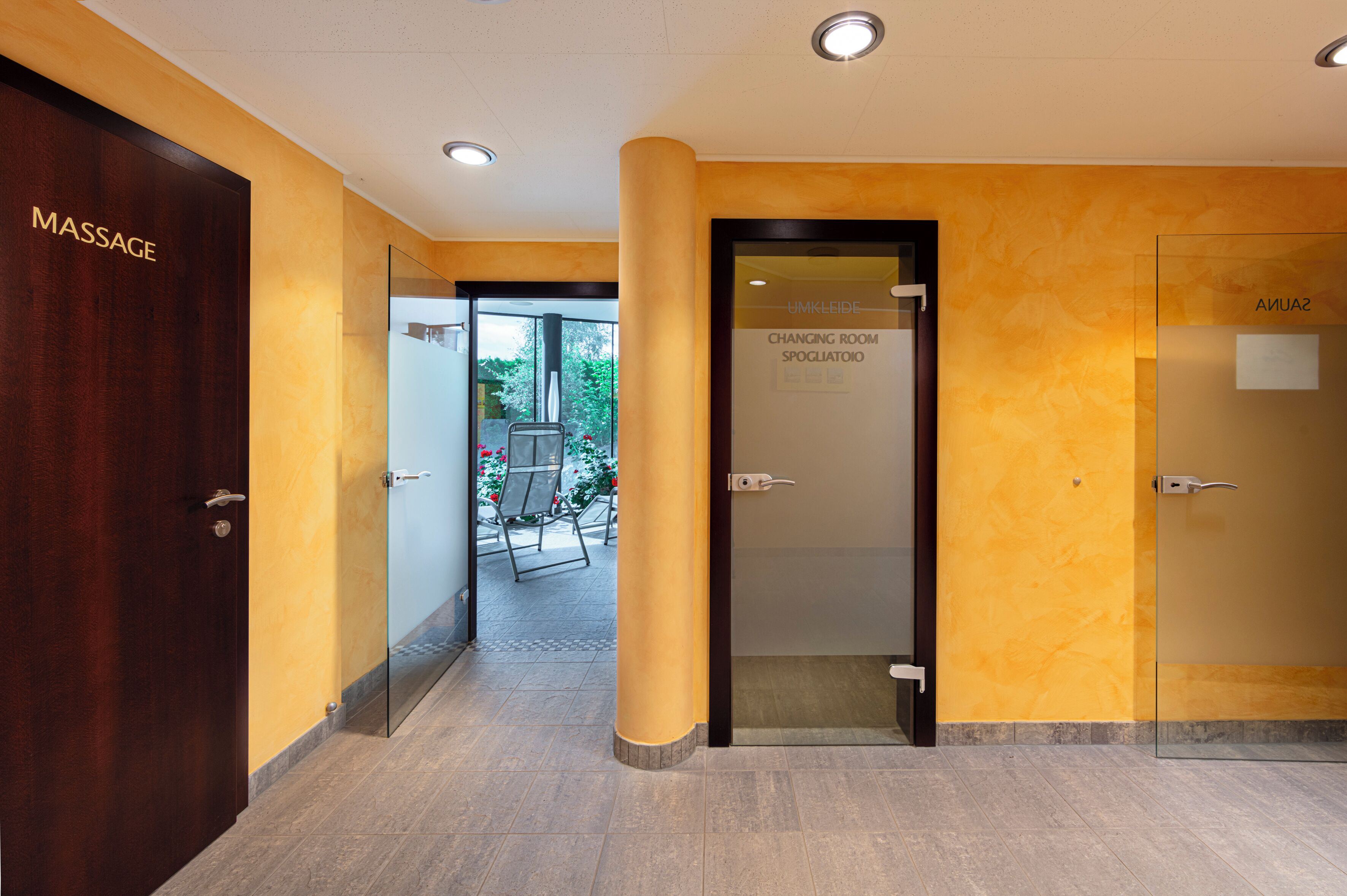 sauna, steam room, hydrotherapy