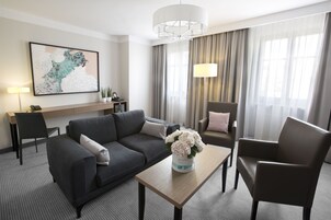 1 bedroom, desk, soundproofing, iron/ironing board