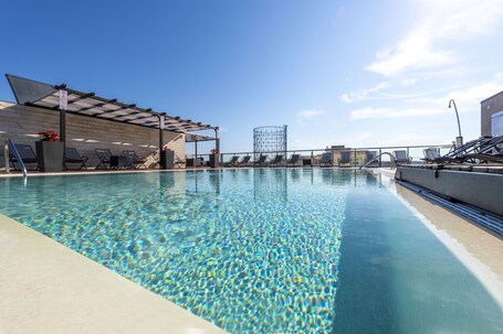 Piscina en la azotea