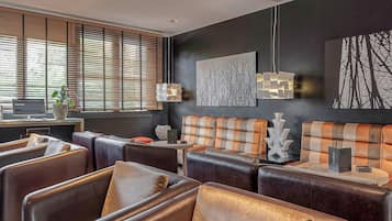 Lobby-Lounge
