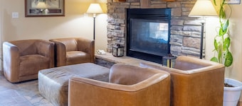 Blue Mountain Inn And Suites