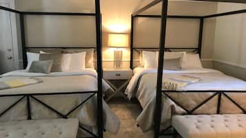 1 habitación, decoración personalizada y muebles diferentes