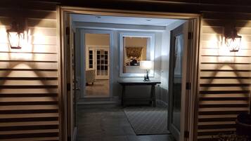 Entrée intérieure