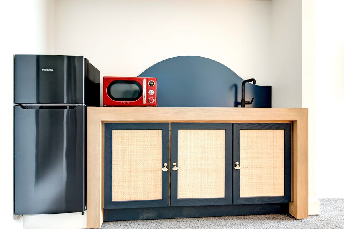 premium bedding, laptop workspace, iron/ironing board, free wifi