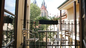 Unclassified image, 2 of 73, button - Royal Residence Ungelt (Prague)
