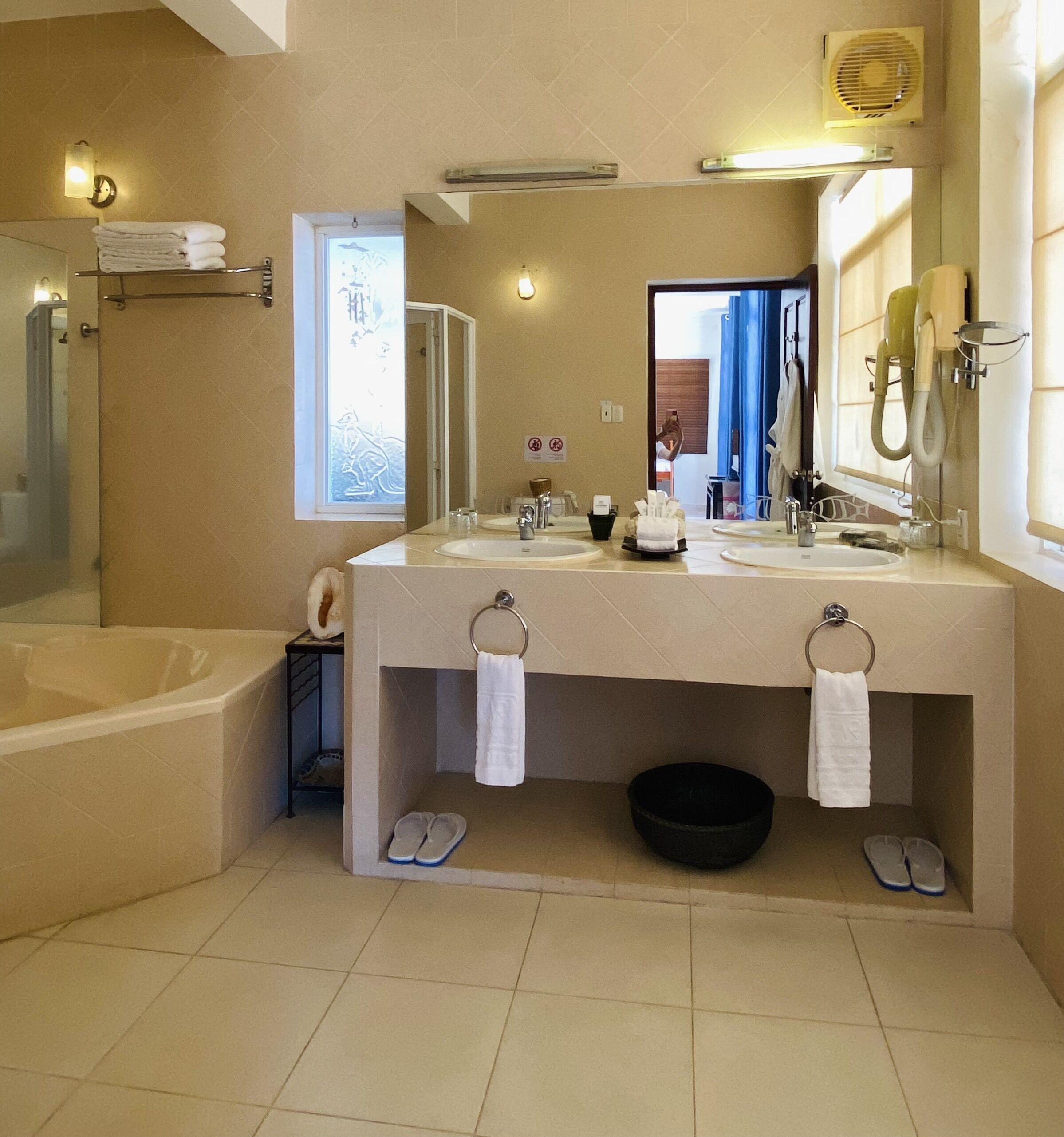 family villa | bathroom | shower, hydromassage showerhead, designer toiletries, hair dryer