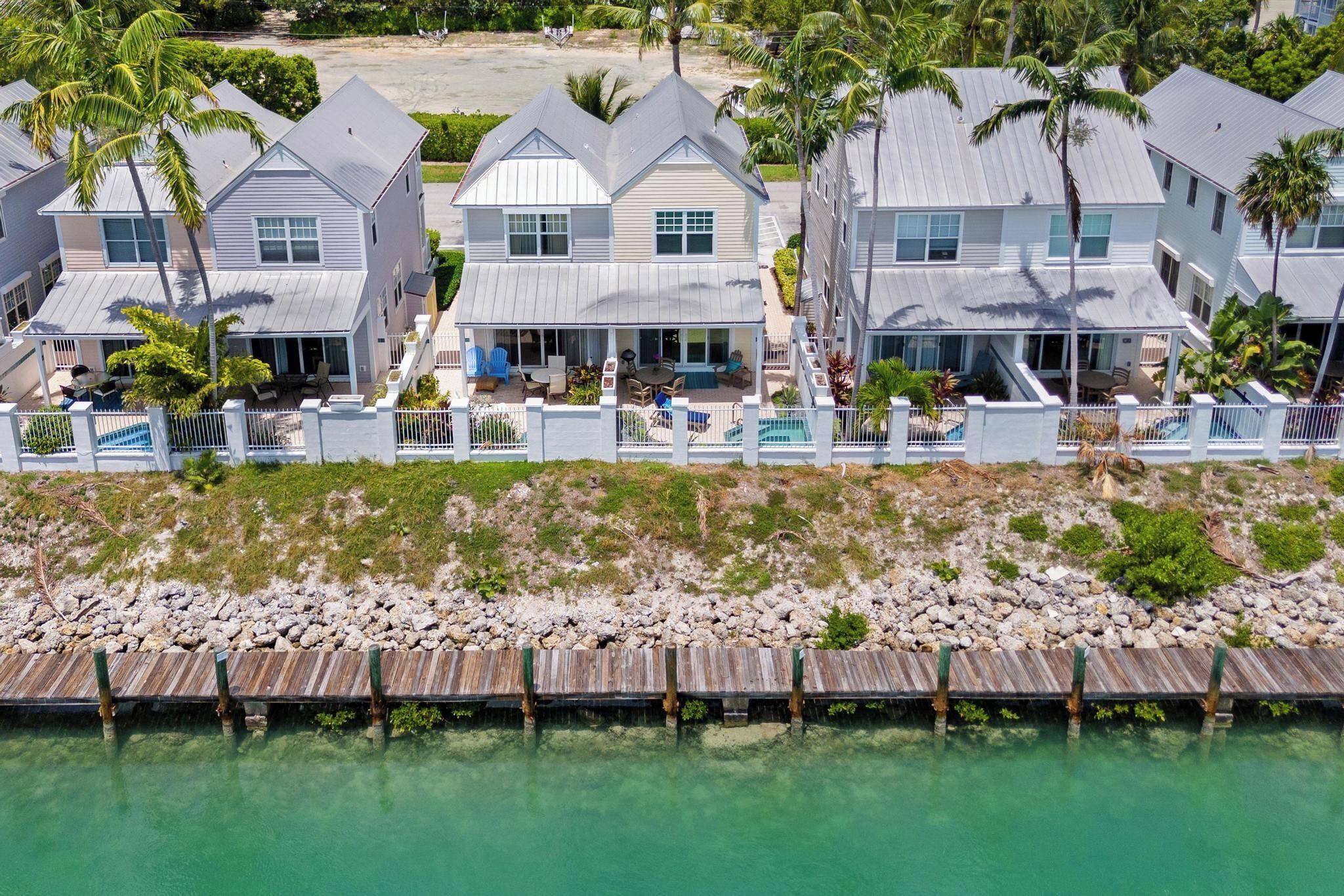 联排别墅 | 埃及棉床单、高档床上用品、特色装修、特色家居