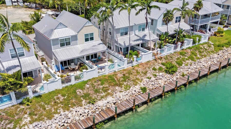 Village at Hawks Cay Villas by KeysCaribbean