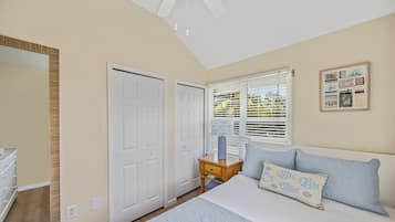 Townhome | Egyptian cotton sheets, premium bedding, individually decorated
