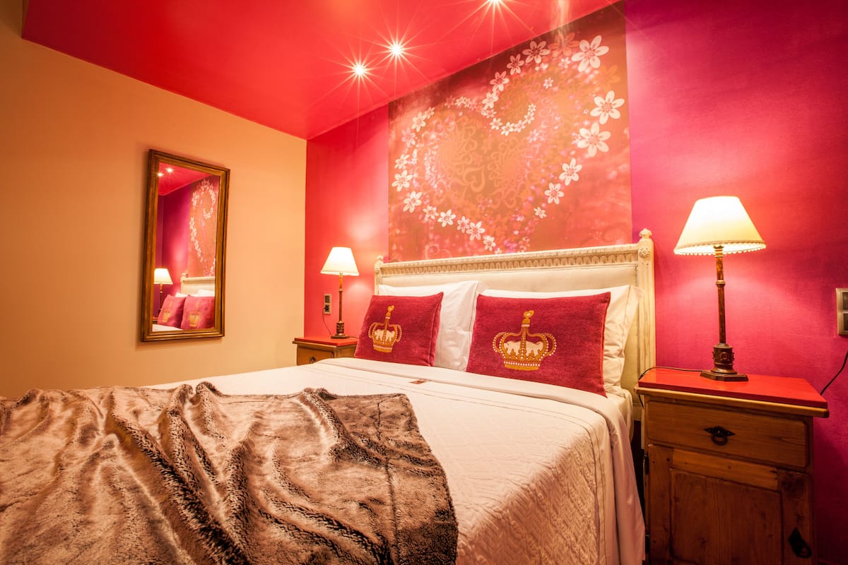 Junior Suite | Egyptian cotton sheets, premium bedding, Select Comfort beds