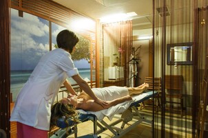 1 treatment room
