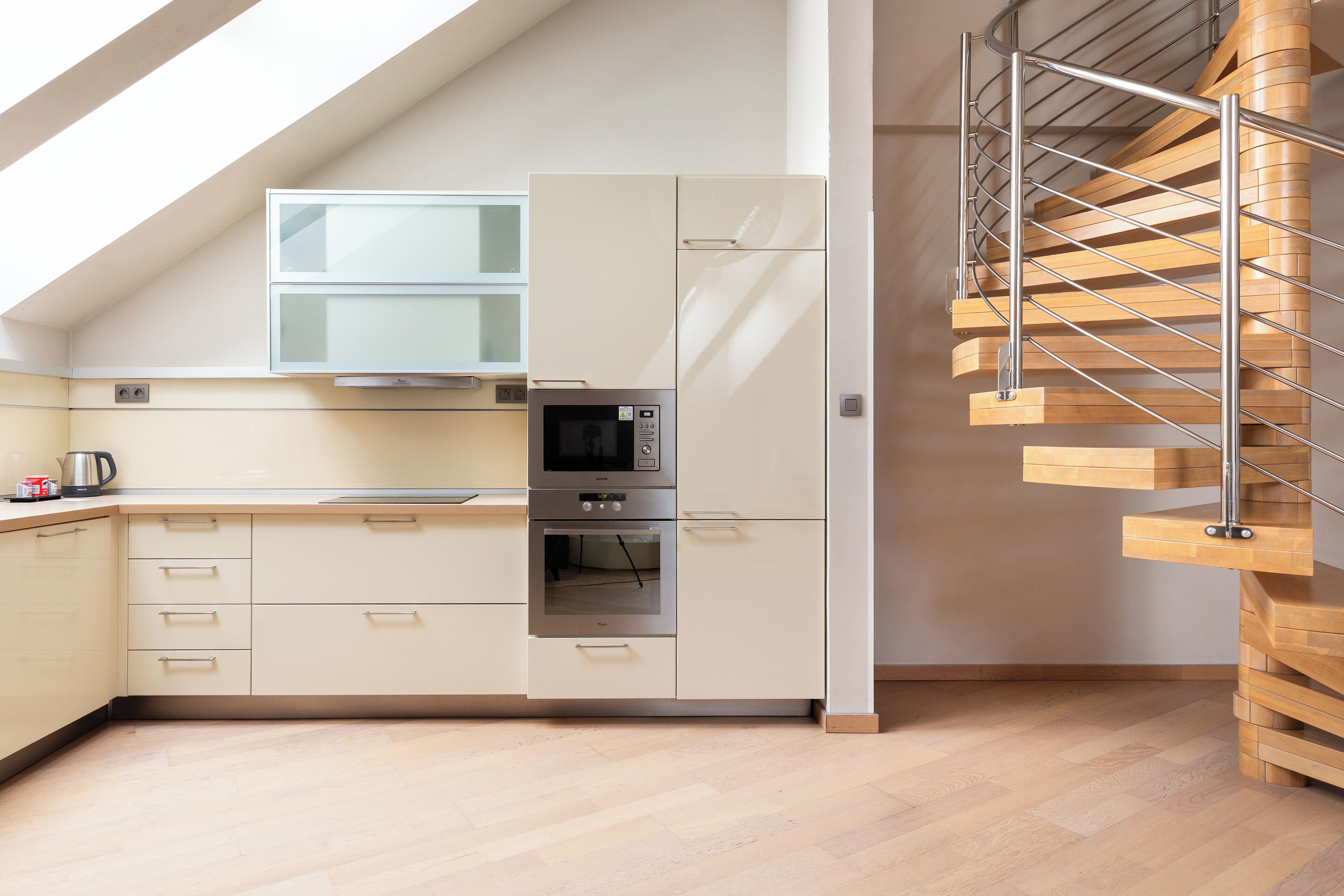 Apartemen | Dapur pribadi | Lemari es besar, microwave, oven, dan kompor