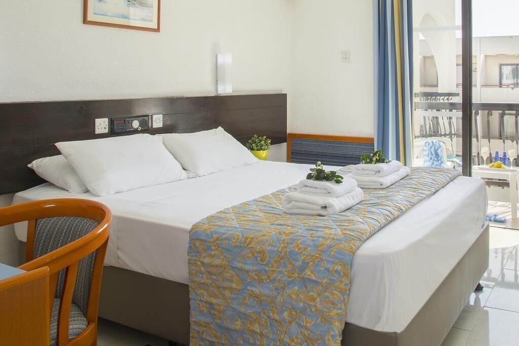 Cactus Reviews, Deals & Photos 2026 - Expedia