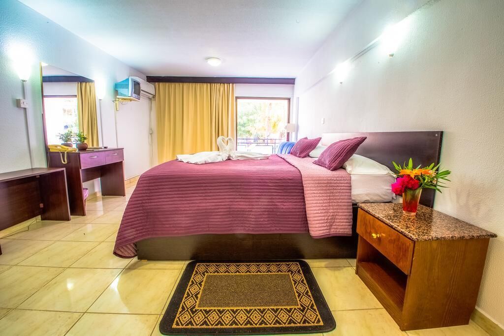 Cactus, Larnaca: Hotel Reviews, Rooms & Prices | Hotels.com