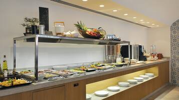 Daily buffet breakfast (EUR 16 per person)