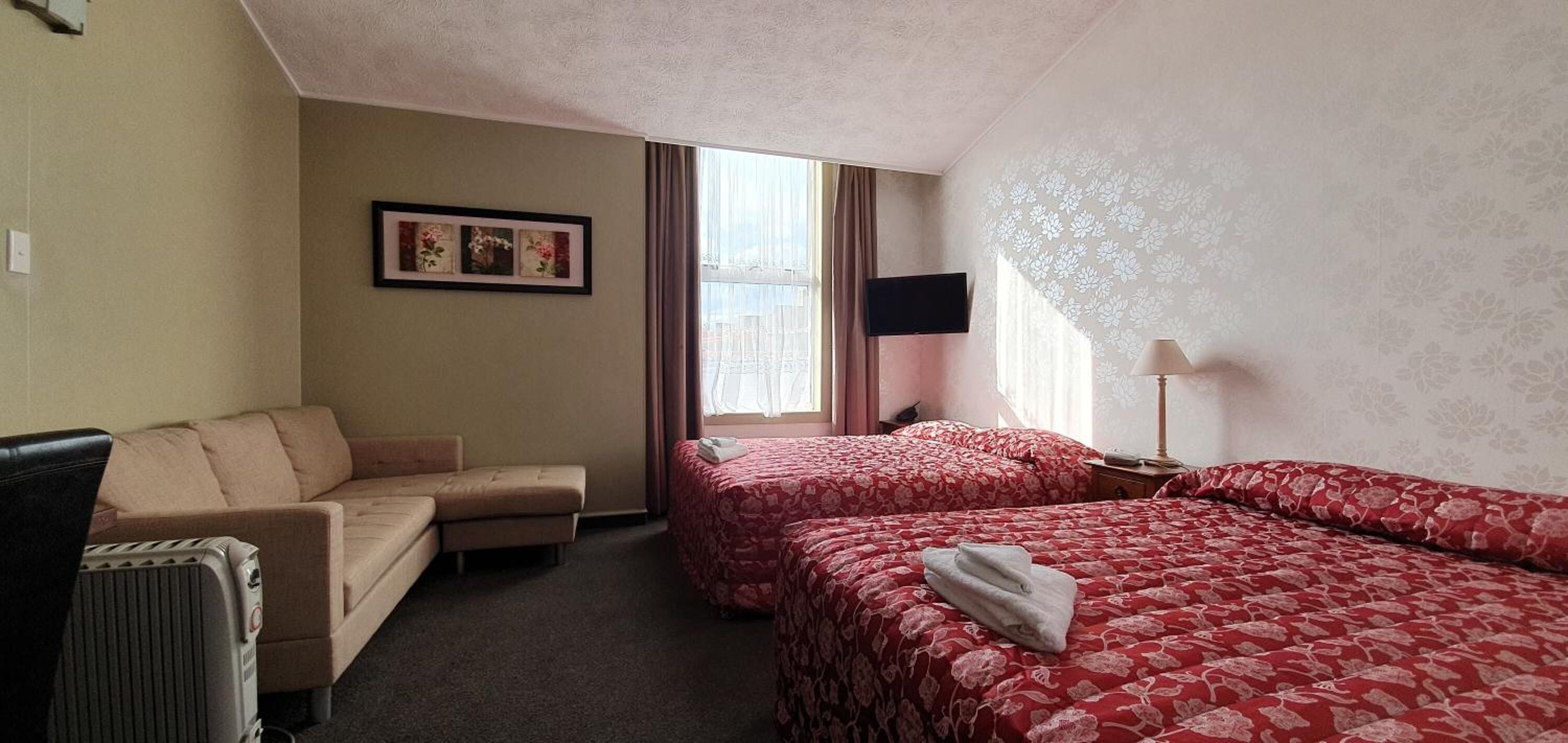 hypo-allergenic bedding, in-room safe, individually decorated