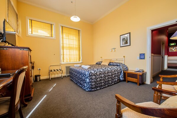 Hypo-allergenic bedding, in-room safe, individually decorated