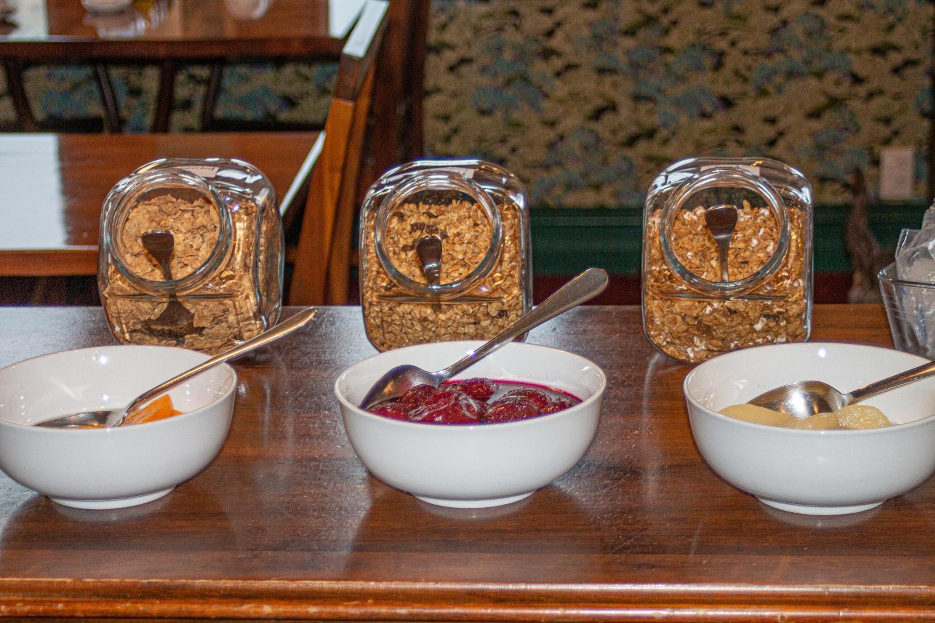 breakfast and dinner served